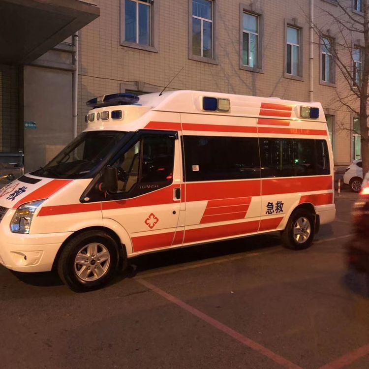 德化夜间租赁救护车护送病人转院：安全转运的 8 大核心注意事项